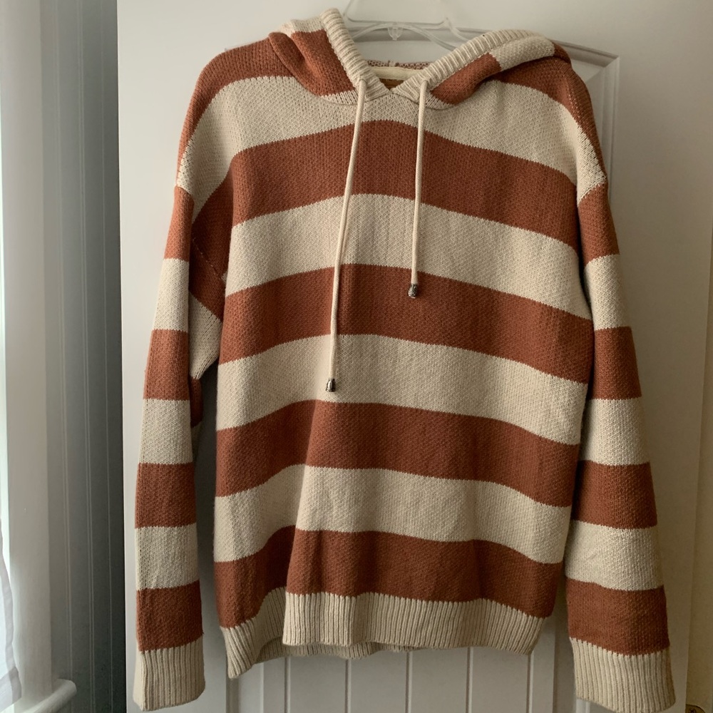 Oversized Hooded Sweater